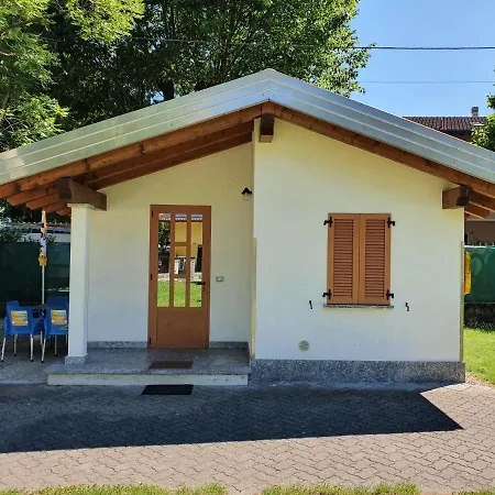 In Solarium Camping Domaso